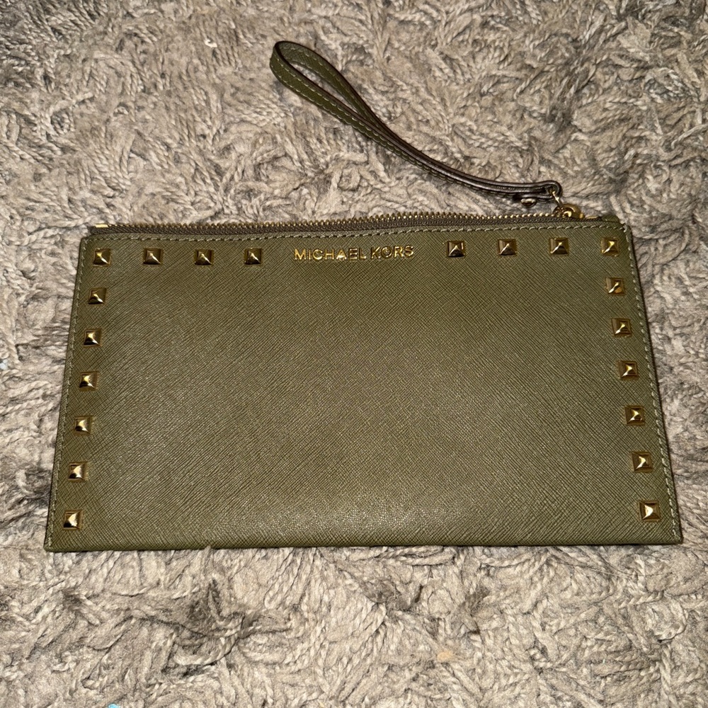 Michael Kors Wristlet